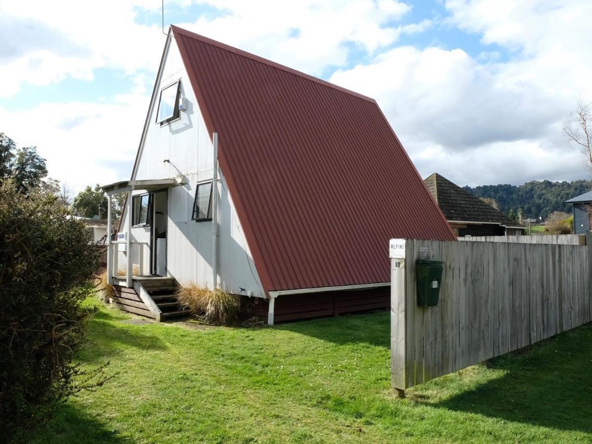 Central Ski Chalet - Ohakune Holiday Home Экстерьер фото